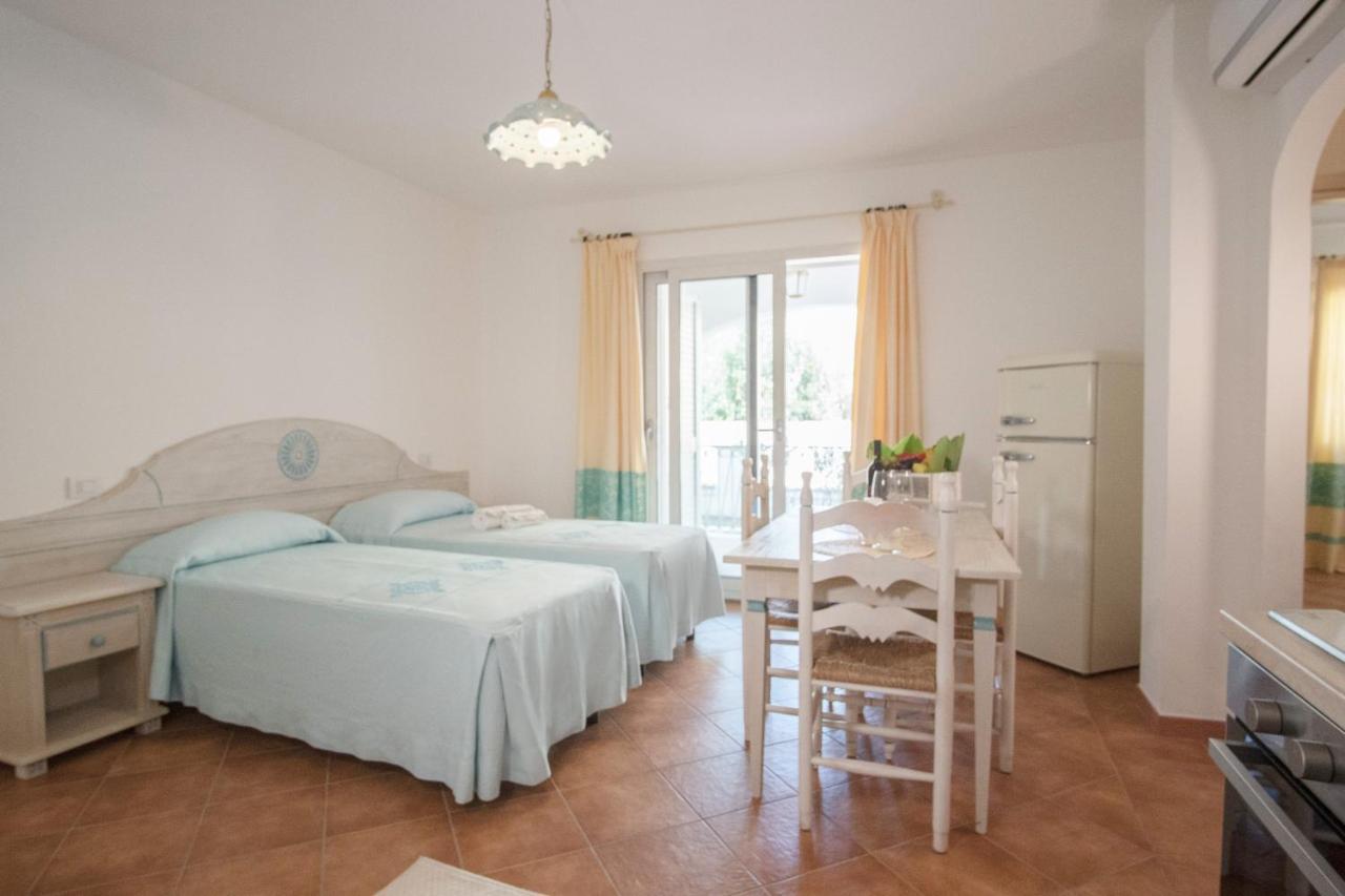 Le Residenze Del Golfo Di Orosei Aparthotel Ngoại thất bức ảnh