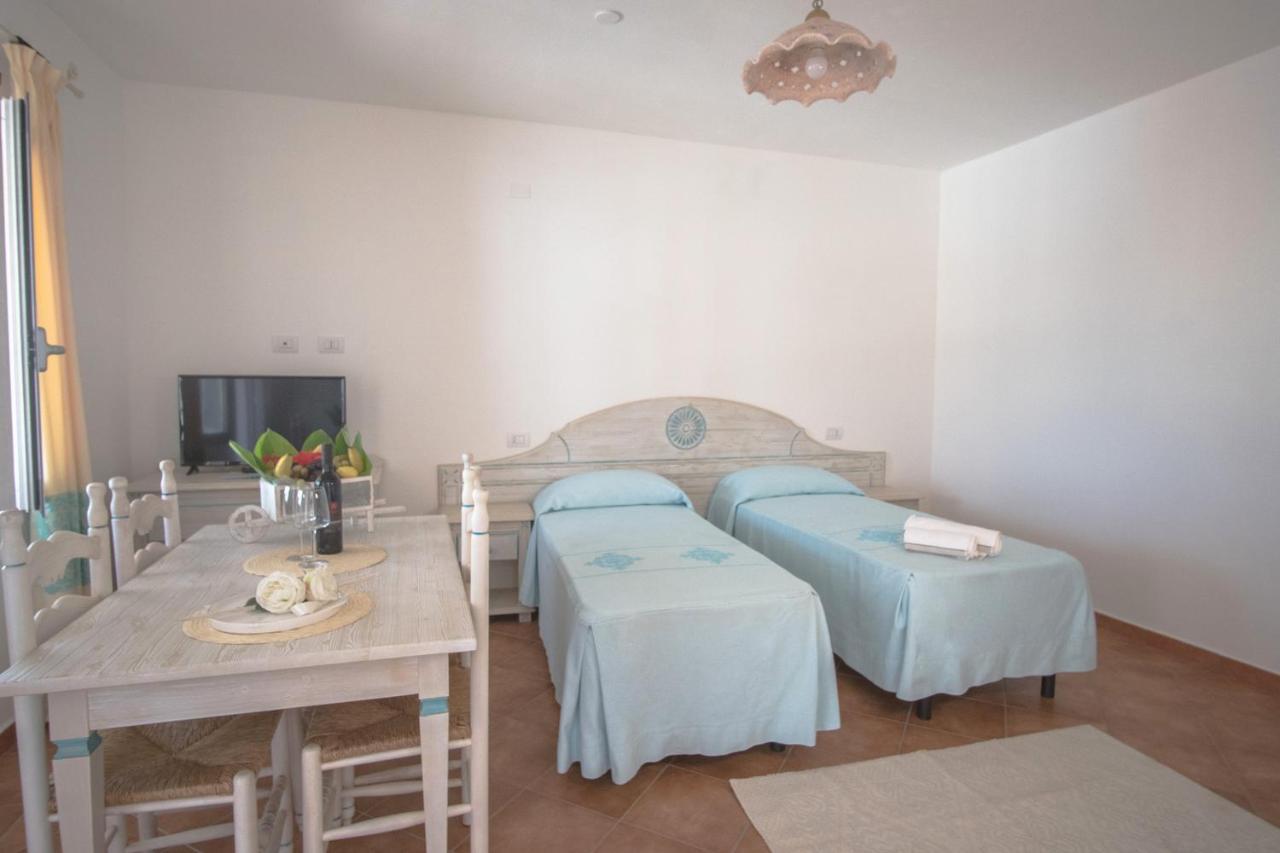 Le Residenze Del Golfo Di Orosei Aparthotel Ngoại thất bức ảnh