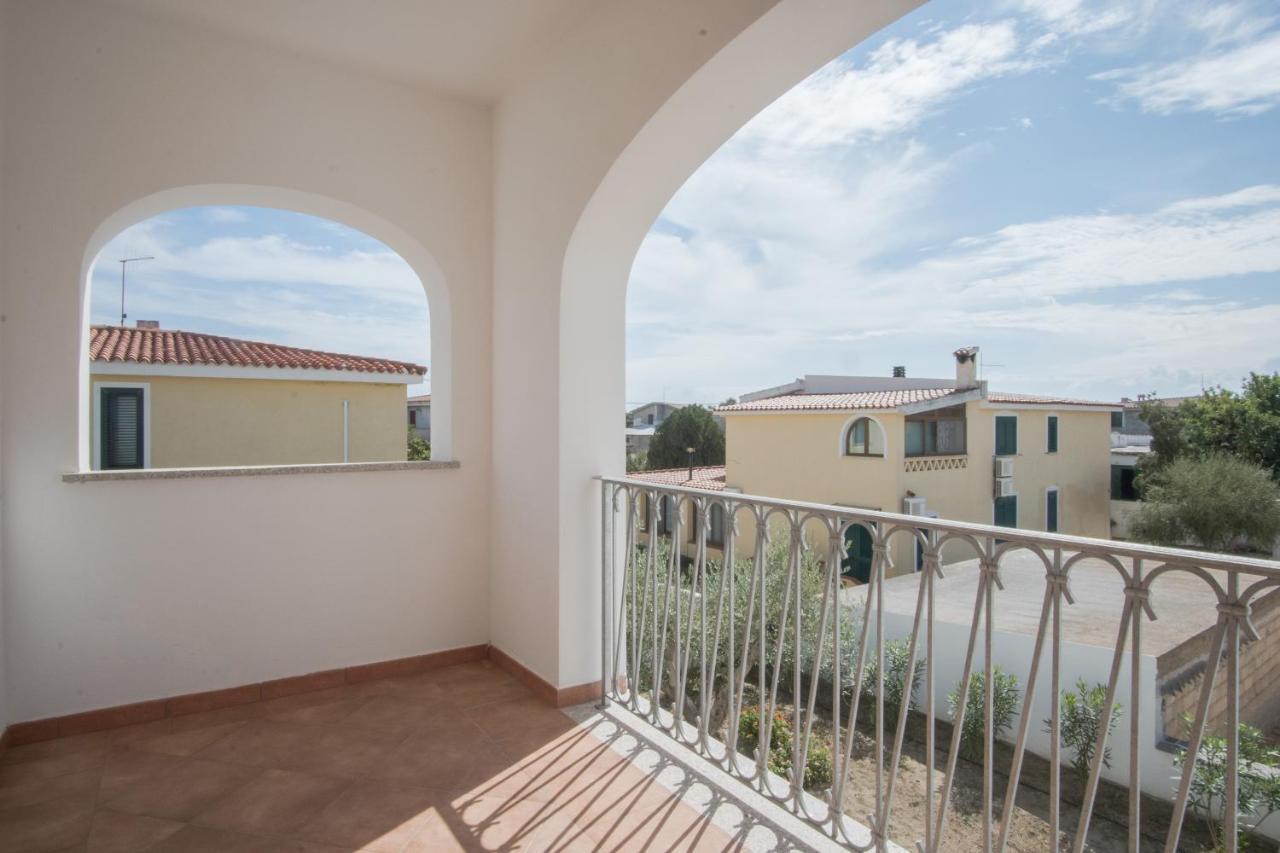 Le Residenze Del Golfo Di Orosei Aparthotel Ngoại thất bức ảnh