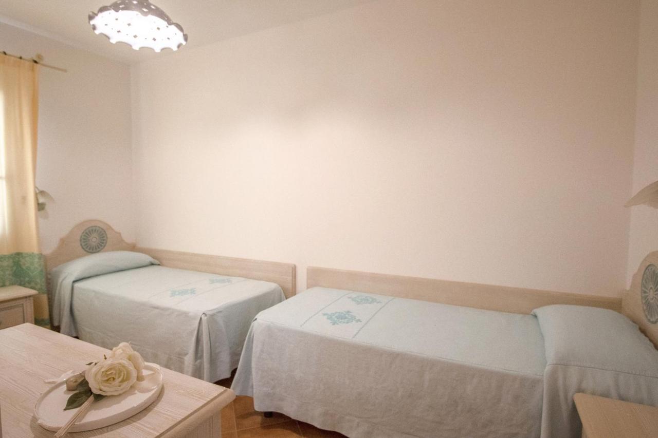 Le Residenze Del Golfo Di Orosei Aparthotel Ngoại thất bức ảnh